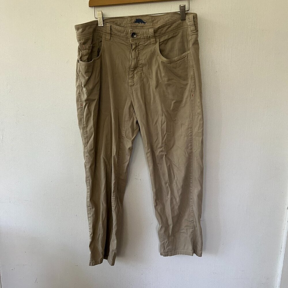 Tommy Bahama Khaki Pants Mens 36x30 Pockets Relaxed Preppy Coastal Old Money